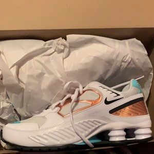 Meet your Posher, Shanavya